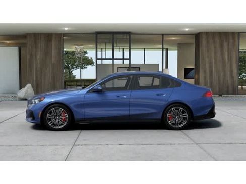 New 2027 BMW 530i RWD image 4