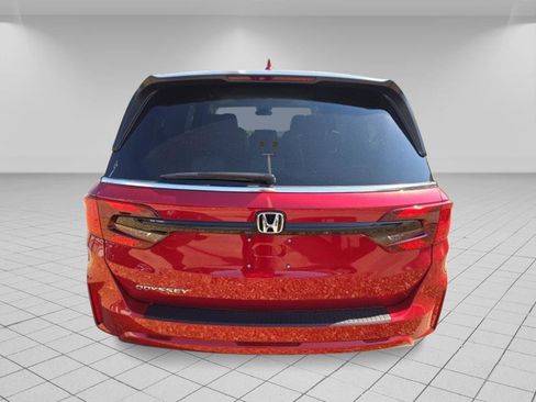 New 2026 Honda Odyssey EX-L image 4