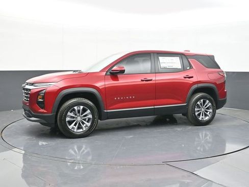 New 2026 Chevrolet Equinox LT FWD image 6