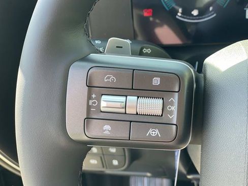 New 2026 Hyundai Palisade SE FWD image 8