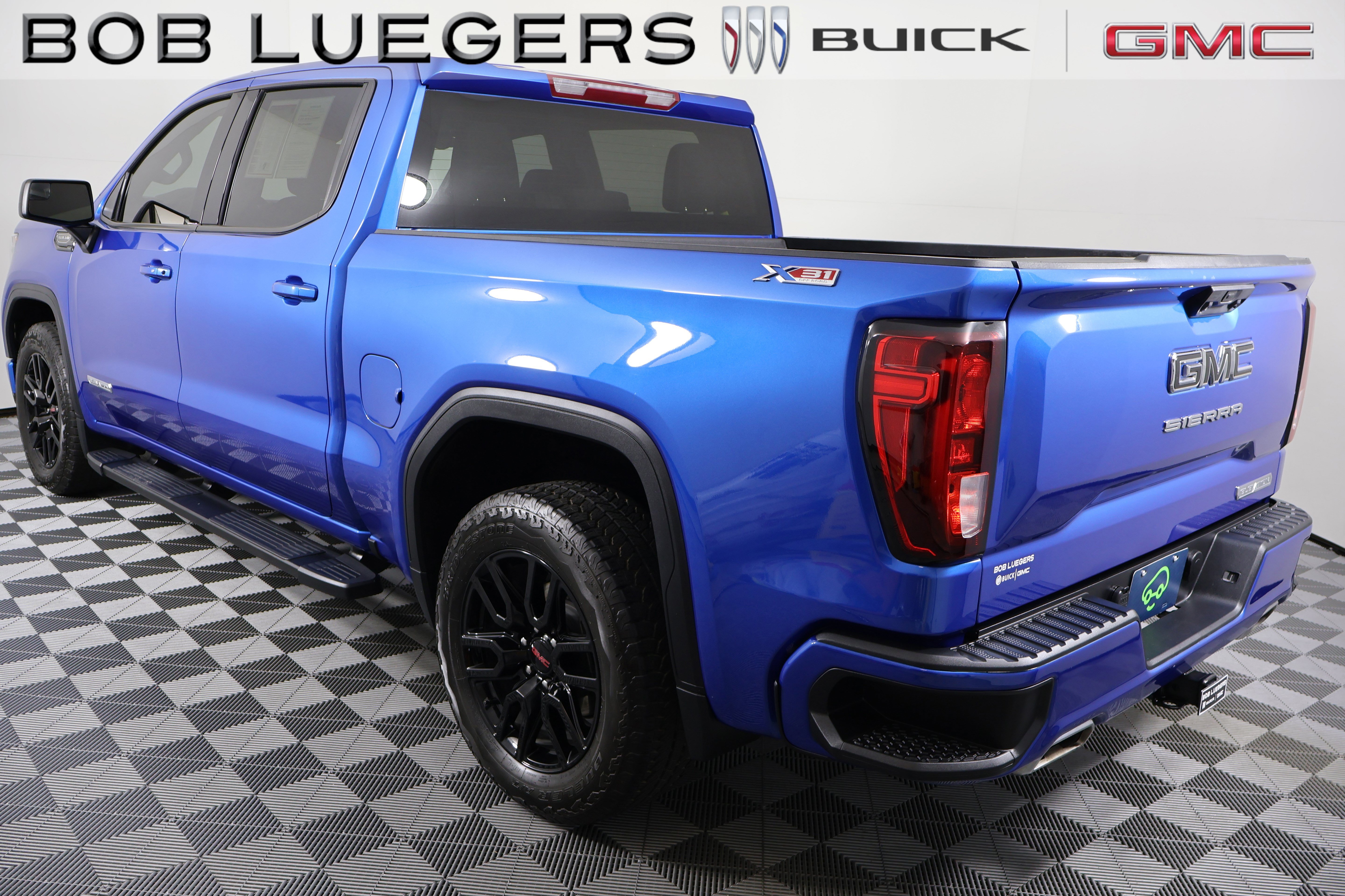 Certified 2024 GMC Sierra 1500 Elevation AWD/4WD image 8