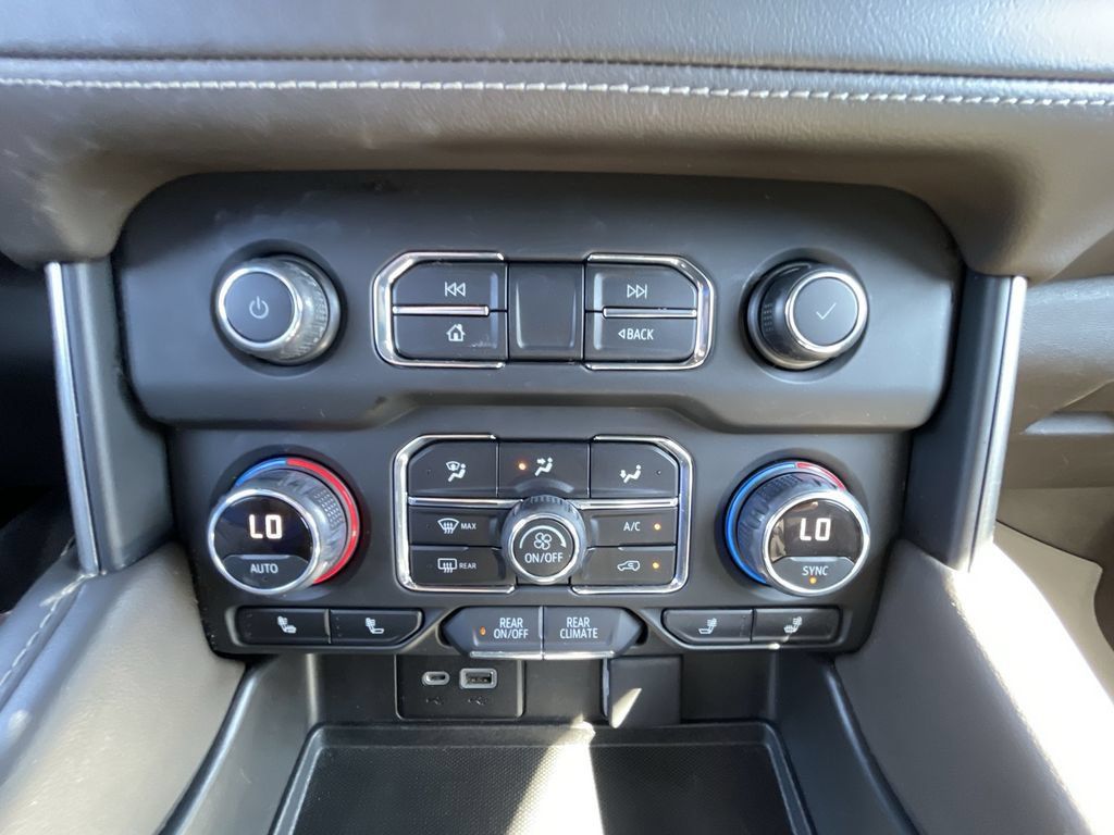 Certified 2021 Chevrolet Tahoe LT RWD image 35