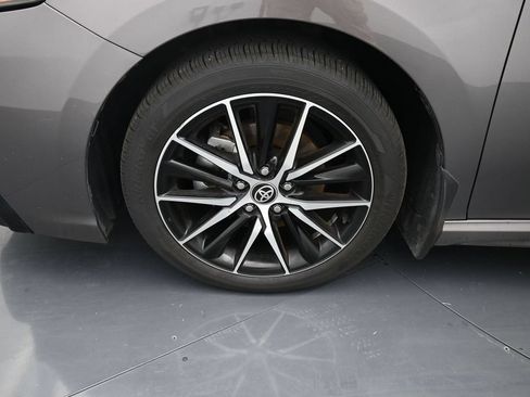Used 2024 Toyota Camry SE AWD/4WD image 12