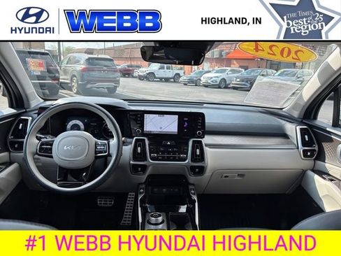 Used 2024 Kia Sorento SX Prestige image 18