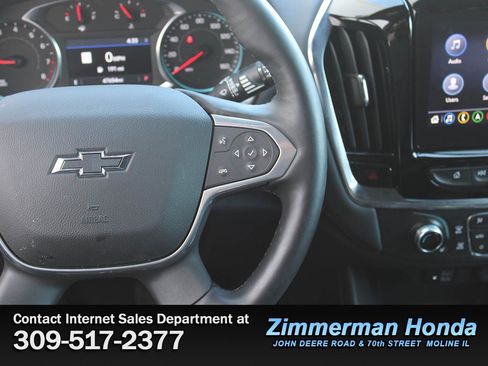 Used 2024 Chevrolet Traverse RS AWD/4WD image 15
