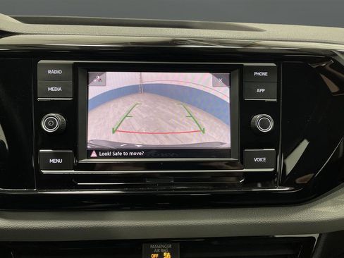 Used 2022 Volkswagen Taos S w/ IQ Drive S Package FWD image 8
