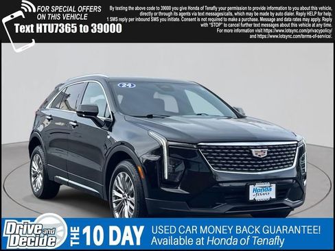 Used 2024 Cadillac XT4 Premium Luxury image 1