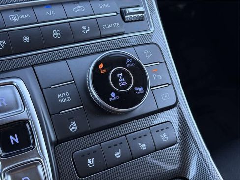 Used 2023 Hyundai Santa Fe Limited image 22