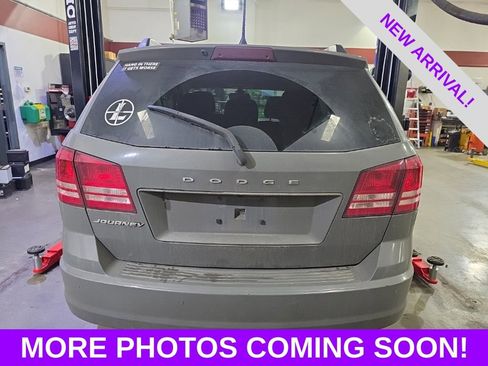 Used 2020 Dodge Journey SE w/ SE Popular Equipment Group image 5