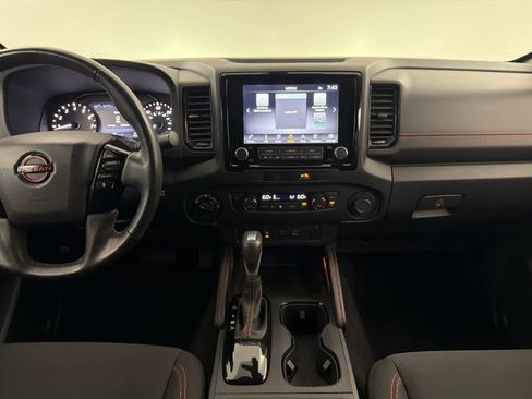 Used 2023 Nissan Frontier PRO-4X w/ Technology Package AWD/4WD image 19