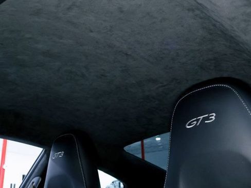 Used 2018 Porsche 911 GT3 RWD image 28