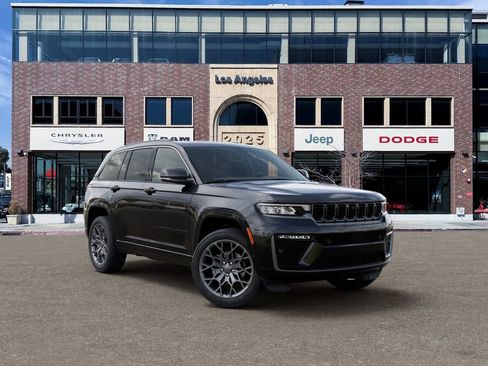 New 2026 Jeep Grand Cherokee Summit w/ Obsidian Package AWD/4WD image 5