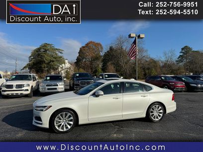 Used 2017 Volvo S90 T6 Momentum