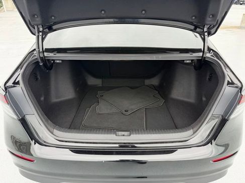 Certified 2023 Honda Accord EX image 13