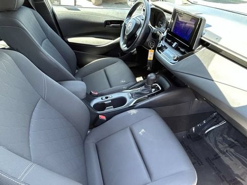 Used 2023 Toyota Corolla LE FWD image 12