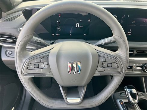 New 2026 Buick Envista Preferred image 7