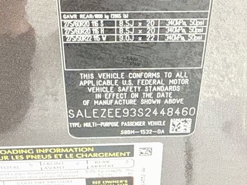 Used 2025 Land Rover Defender 110 AWD/4WD image 34