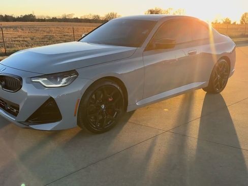 Used 2025 BMW M240i xDrive Coupe w/ Premium Package image 5