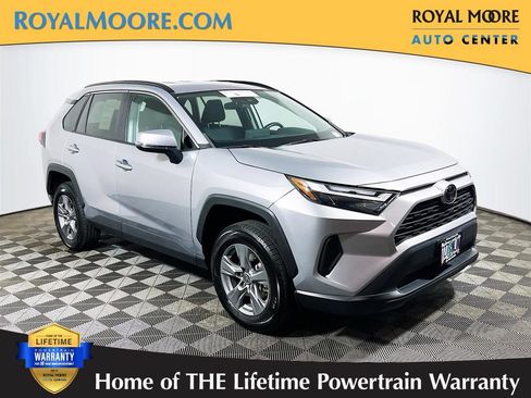 Certified 2022 Toyota RAV4 XLE w/ XLE Grade Weather Package AWD/4WD image 1