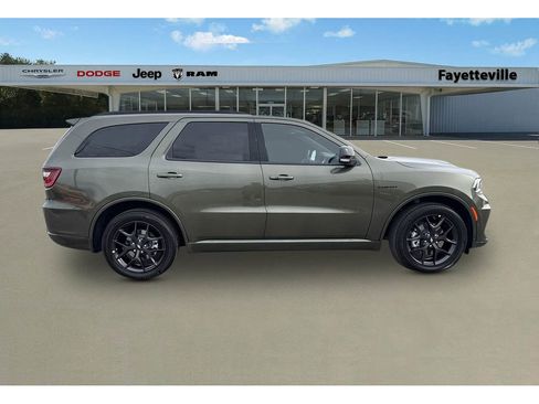 New 2026 Dodge Durango GT image 2