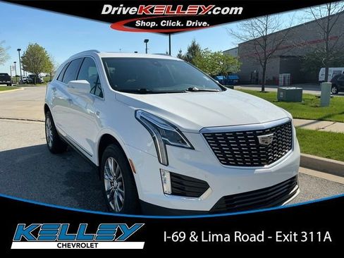 Used 2021 Cadillac XT5 Premium Luxury image 1