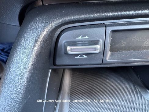 Used 2017 MAZDA MX-5 Miata RF Club RWD image 39