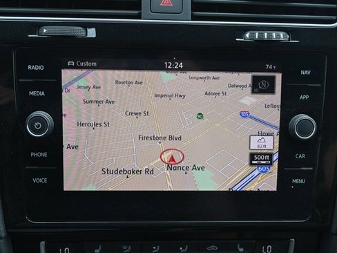 Used 2019 Volkswagen Golf R 4-Door image 35