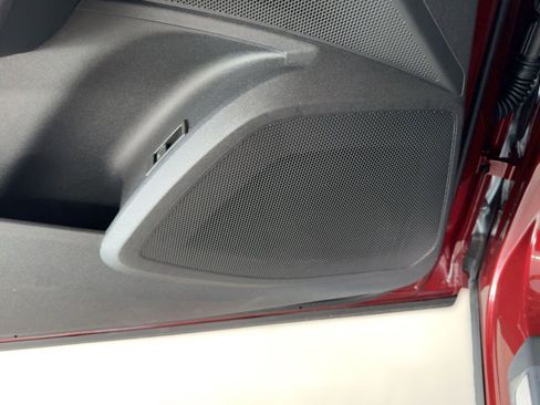 New 2025 Audi SQ5 Prestige image 22