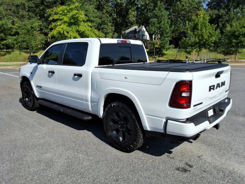 Used 2026 RAM 1500 Big Horn AWD/4WD image 7