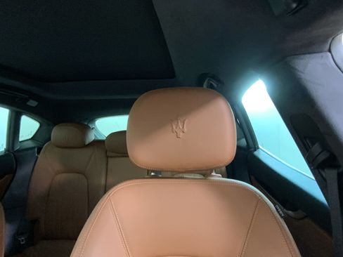 Certified 2022 Maserati Levante GT image 25