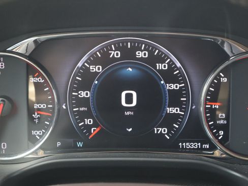 Used 2019 GMC Acadia Denali w/ Technology Package FWD image 12
