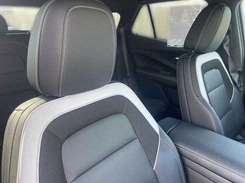 Used 2024 Chevrolet Blazer EV LT AWD/4WD image 29