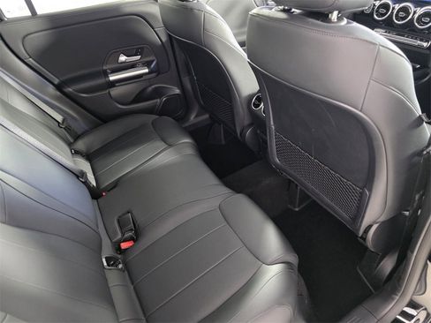 Certified 2025 Mercedes-Benz GLA 250 image 26