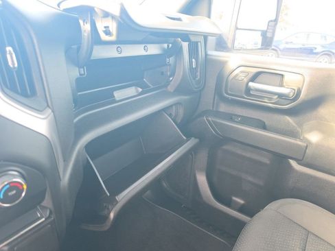 Used 2022 Chevrolet Silverado 2500 Custom w/ Infotainment Package AWD/4WD image 22