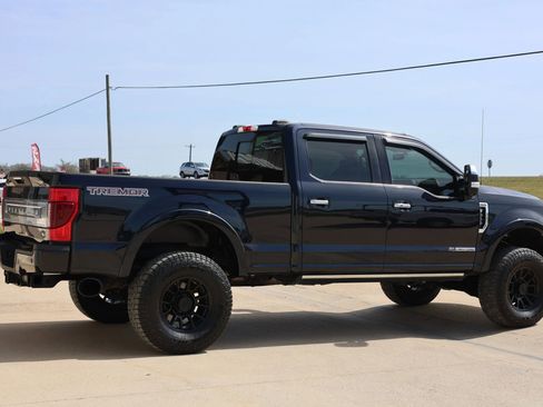 Used 2021 Ford F350 Platinum w/ Tremor Off-Road Package AWD/4WD image 3