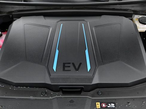 Used 2024 Hyundai Ioniq 5 Limited image 43