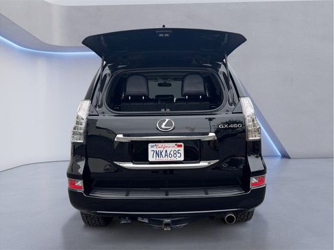 Used 2016 Lexus GX 460 w/ Comfort Package AWD/4WD image 18