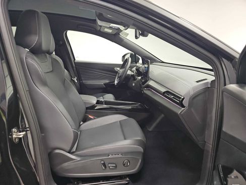 Used 2023 Volkswagen ID.4 S RWD image 4