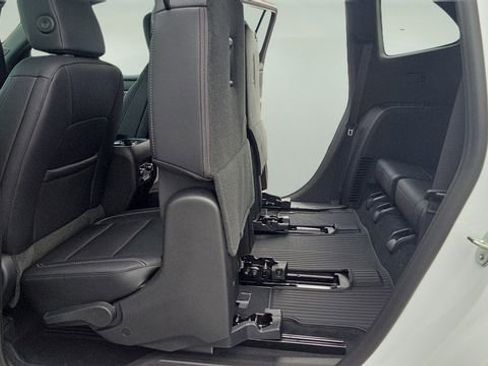 New 2026 GMC Acadia Elevation w/ Elevation Premium Package image 20