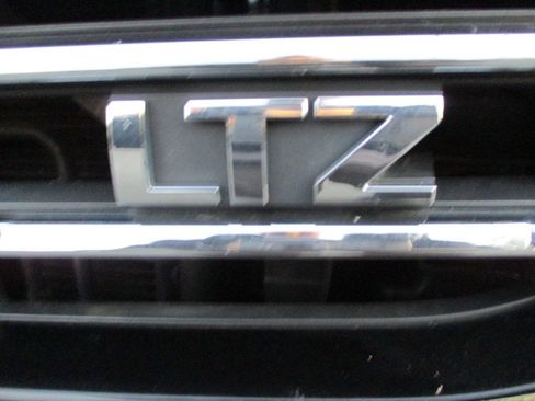 Used 2015 Chevrolet Silverado 2500 LTZ w/ Custom Sport Edition image 33