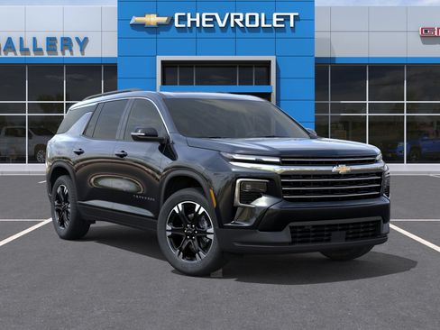 New 2027 Chevrolet Traverse LT w/ Sun and Wheel Package FWD image 8