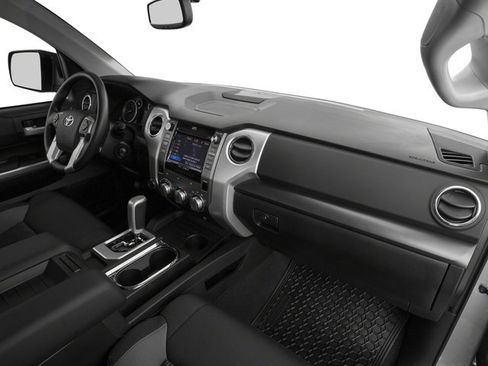 Used 2016 Toyota Tundra SR5 w/ TRD Off Road Package image 19