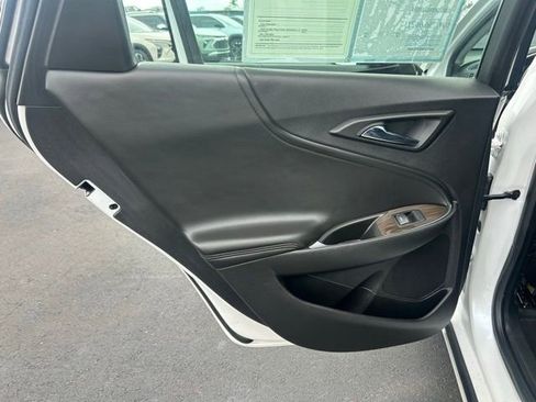 Used 2017 Chevrolet Malibu Premier w/ Premier Sun and Wheel Package FWD image 13