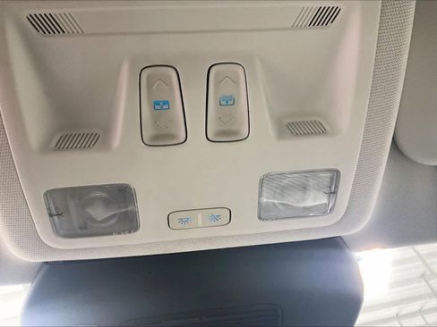 Used 2022 Ford Escape SEL w/ Technology Package image 27