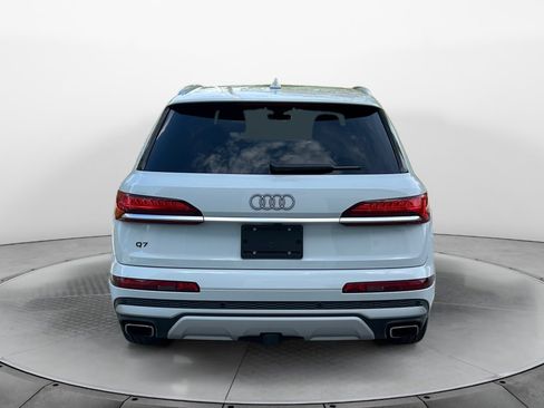 Certified 2025 Audi Q7 2.0T Premium image 6