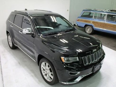 Used 2014 Jeep Grand Cherokee Summit image 16