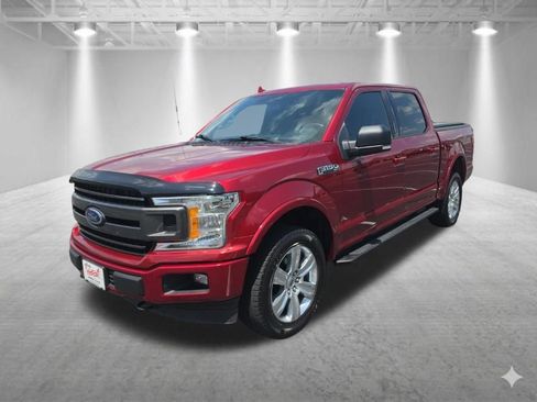 Used 2018 Ford F150 XLT w/ Equipment Group 302A Luxury AWD/4WD image 8