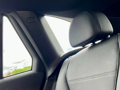 Certified 2026 Mercedes-Benz GLC 300 4MATIC image 27