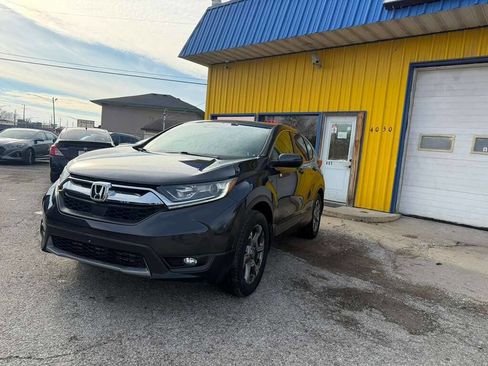 Used 2017 Honda CR-V EX image 1