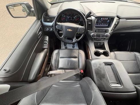 Used 2018 Chevrolet Tahoe LT w/ LT Midnight Edition AWD/4WD image 23